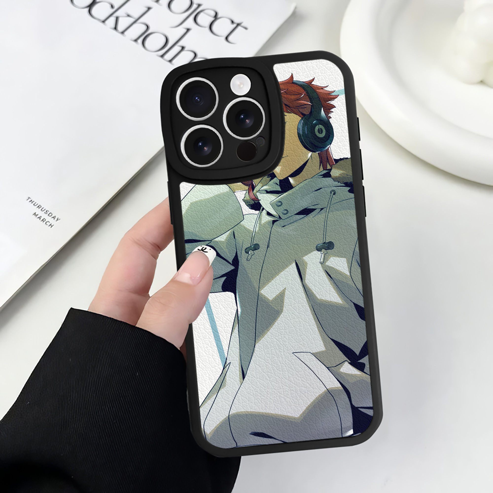 （画像用） ジョジョの奇妙な冒険 JoJo's Bizarre Adventure 【iPhone 16シリーズ対応】シリコンスマホケース（レザー調） 材質：シリコン